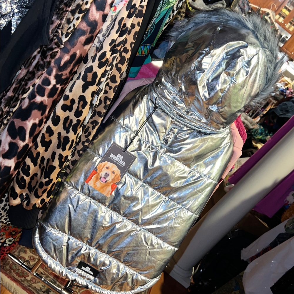 Metallic Silver Dog Winter Coat w/fleece inside- Removable Hood w/Faux Fur Trim - Picture 13 of 16